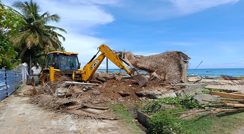 திருக்கடலூர் பகுதியில் சட்டவிரோத கட்டுமானம் நீதிமன்ற உத்தரவுக்கு அமைய அகற்றப்பட்டது!