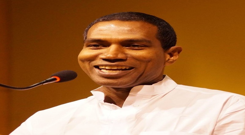 வெலிஸ்டார் வானொலி புகழ் கஸ்ப்பார் அடிகளார் தலைமையில் திரளும் உலகத் தமிழ் வர்த்தகர்கள்.