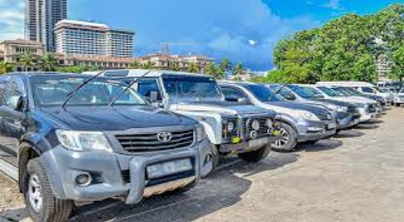 ஜனாதிபதி செயலக வாகனங்களின் எண்ணிக்கை குறைப்பு!!