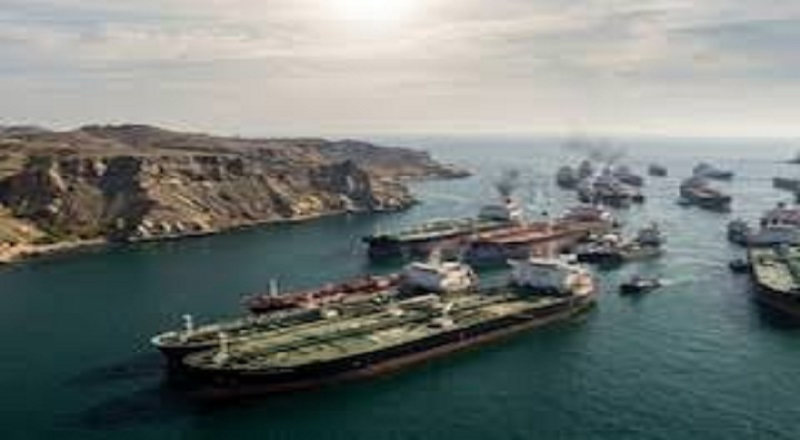 ஹார்முஸ் நீரிணையில் கப்பல்களுக்கு கட்டணம்? - எரிபொருள் விலையில் மீண்டும் 'ஷாக்' கொடுக்கிறதா ஈரான்!