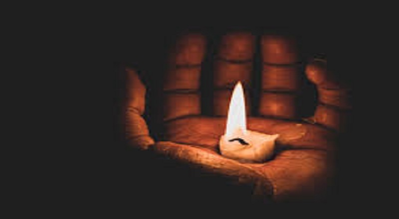 மயிலம்பாவெளியில் வீதியைக் கடக்க முற்பட்ட சிறுவன் விபத்தில் உயிரிழப்பு.