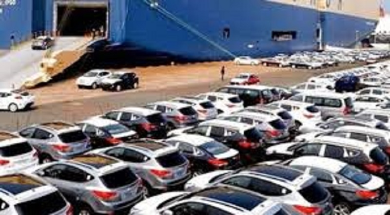 எரிபொருள் விலை உயர்வு மற்றும் புதிய வரிகள்: ஸ்தம்பிதமடையும் இலங்கை வாகனச் சந்தை!