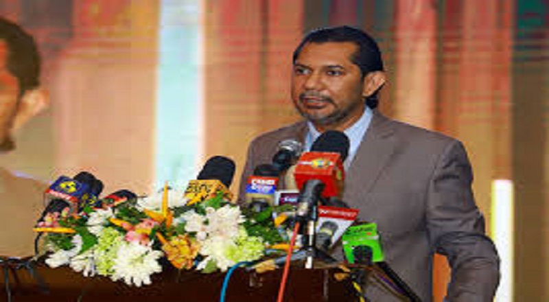 கொழும்பில் பரபரப்பு: நிதி அமைச்சின் செயலாளர் இல்லத்தை முற்றுகையிட்டவர்கள் மீது தாக்குதல்.