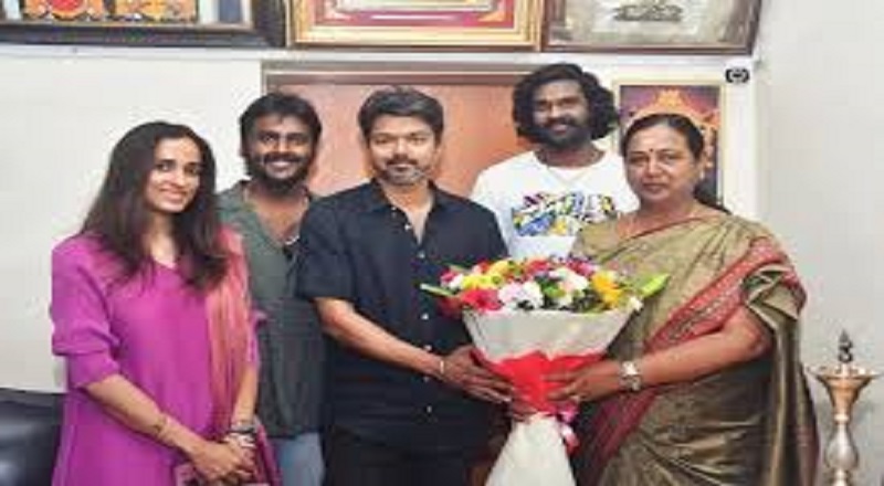 "விஜய் எங்கள் வீட்டு பிள்ளை; அவர் நல்லபடியாக ஆட்சியமைக்கட்டும்" - பிரேமலதா விஜயகாந்த் நெகிழ்ச்சி பேட்டி!