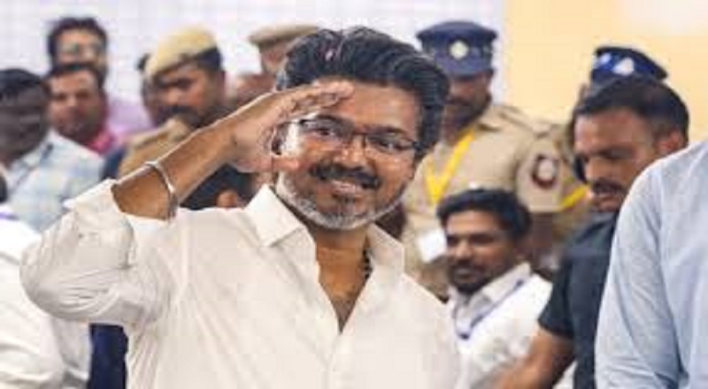 முதலமைச்சராகப் பதவியேற்க விஜய்க்கு ஆளுநர் அழைப்பு!