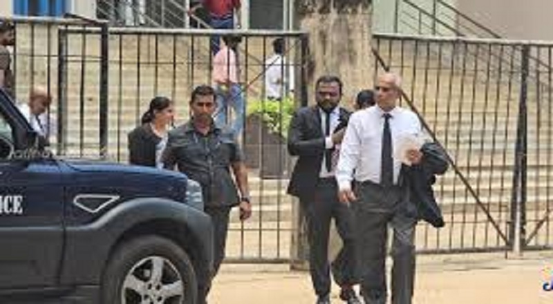 கழுத்து நெரிக்கப்பட்டு கொடூர கொலை விரிவுரையாளரின் மரணத்தில்  திருப்பம் !!