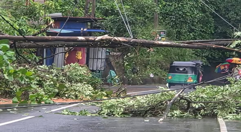 6 மாவட்டங்களுக்கு மண்சரிவு எச்சரிக்கை: இரத்தினபுரி, கேகாலைக்கு 'சிவப்பு' அபாயம்!