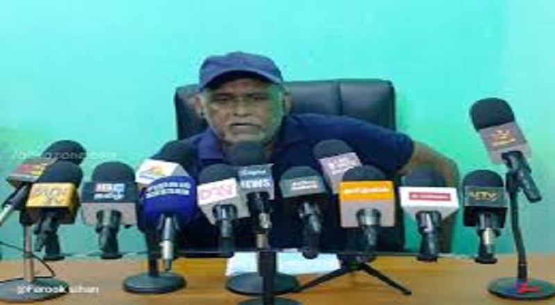 "ஆதம்பாவாவின் பாராமுகத்தால் கல்முனை கடலுக்குள் அழிகிறது" - முன்னாள் அமைச்சர்!எச்.எம்.எம். ஹரீஸ்