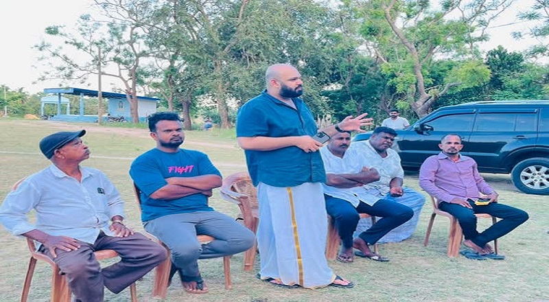 கரவெட்டி கிராமத்திற்கு நேரடி களவிஜயம்; மக்களின் அடிப்படை தேவைகள் குறித்து விரிவான கலந்துரையாடல்!