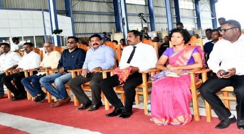 "தித்வா" புயல் பாதிப்பு: வடக்கு மீனவர்களுக்கு 10 மில்லியனுக்கும் அதிக பெறுமதியான உபகரணங்கள் விநியோகம்!