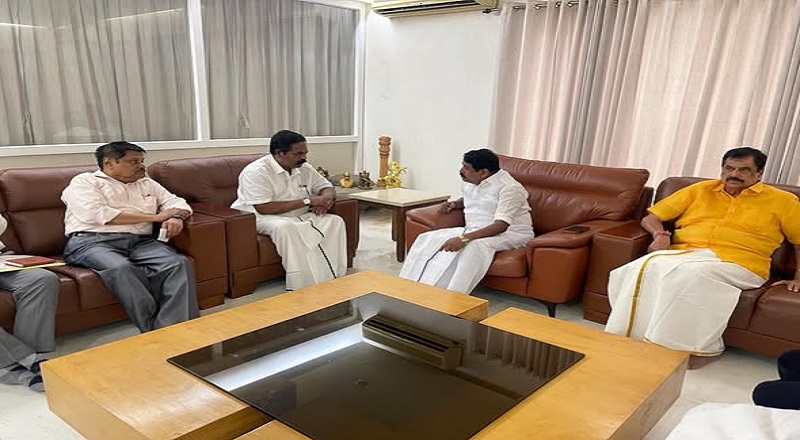 தமிழக பாஜக தலைவர் நயினார் நாகேந்திரனுடன் சிறீதரன் எம்பி முக்கிய சந்திப்பு;