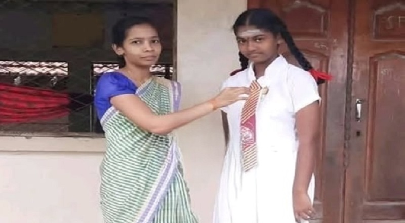தீவகத்தின் இருளை விரட்டிய ஒளி விளக்கு! வறுமையை வென்று 9A அள்ளிய அனலைதீவு மாணவி நிரஞ்சனா!