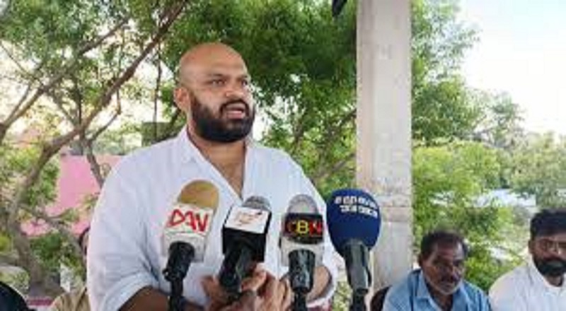 தமிழ் பேசும் மக்களின் நீதிக்காக ஒன்றுபட்டன 6 கட்சிகள்: புதிய வரலாற்று உடன்படிக்கை கையெழுத்து!