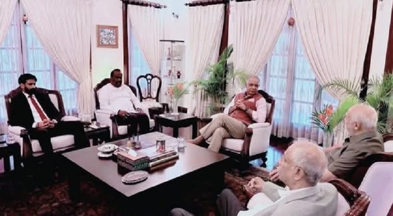 தமிழ் பேசும் மக்களின் உரிமைகள் மற்றும் நலன்களுக்காக புதிய அரசியல் பேரவை