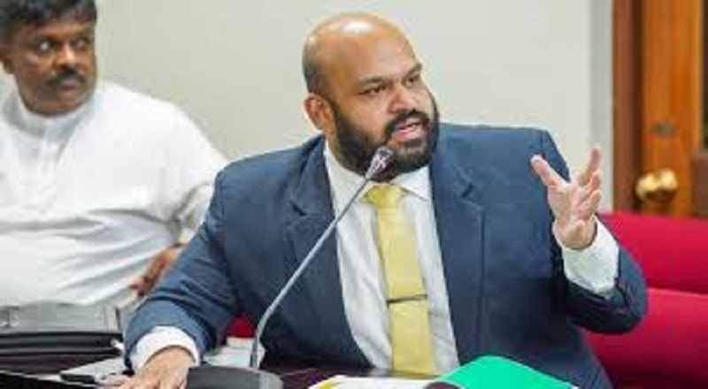 சிறு கடனாளி தண்டனை; பெரியவர்களுக்கு சலுகையா?