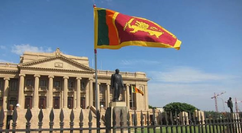 30 வருட அரச சம்பள முறையில் அதிரடி மாற்றம்: நிதியமைச்சின் முக்கிய தீர்மானம்!