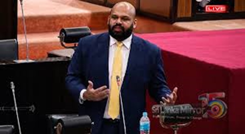 அரச ஊழியர்களின் ஆடை விதிமுறைகள்: தமிழ் மக்களை குற்றம்சாட்ட வேண்டாம் – சாணக்கியன்!