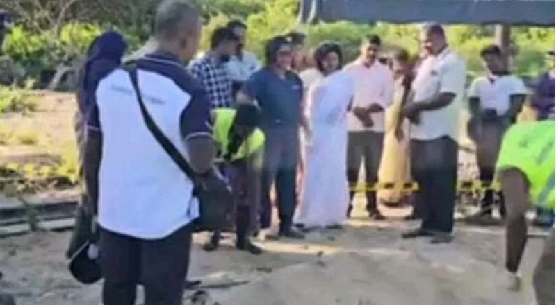 கிரான்குளத்தில் அடக்கம் செய்யப்பட்ட இளம் பெண்ணின் சடலம் தோண்டியெடுப்பு