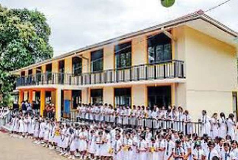அரசியலுக்கு பாடசாலைகளை பயன்படுத்தக் கூடாது! அரசாங்கம்