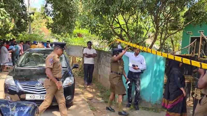 திரிகோணமலை மூதூரில் நடந்த கொடூரம்: சகோதரிகள் இருவர் வெட்டிப் படுகொலை