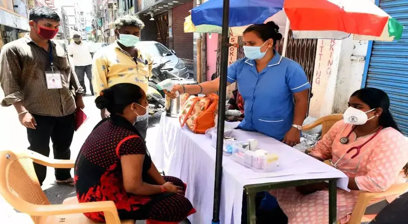 தமிழகம் முழுவதும் இன்று 1,000 இடங்களில் சிறப்பு காய்ச்சல் முகாம்