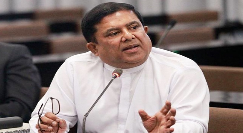 "அரசாங்கத்தைக் கவிழ்க்க யாரும் தேவையில்லை; அரசாங்கமே தன்னைத் தானே கவிழ்த்துக் கொள்ளும் - வஜிர சாடல்